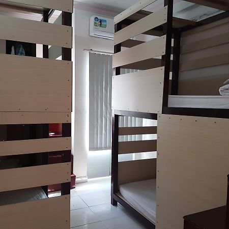 Happy Hostel Vn (Adults Only) Ho Chi Minh-staden Exteriör bild